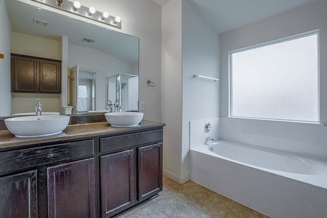 10837 Worn Sole DR, Austin, TX 78754