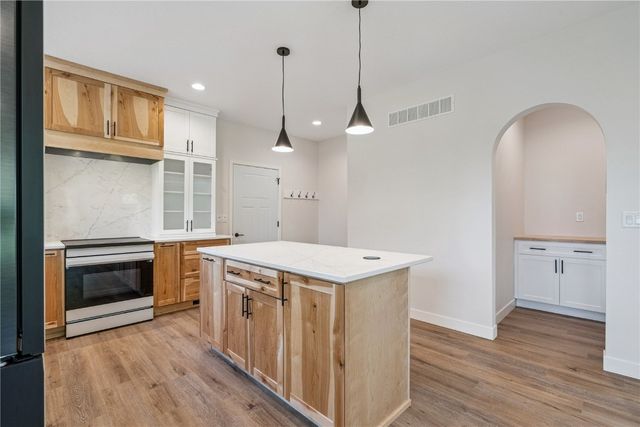 6936 Hackberry Loop, Cedar Rapids, IA 52403