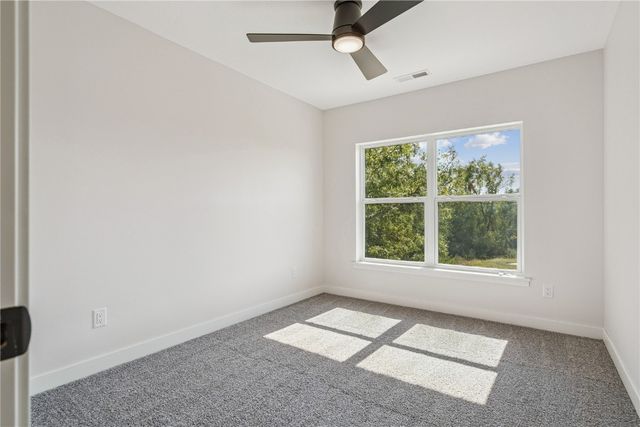 6936 Hackberry Loop, Cedar Rapids, IA 52403