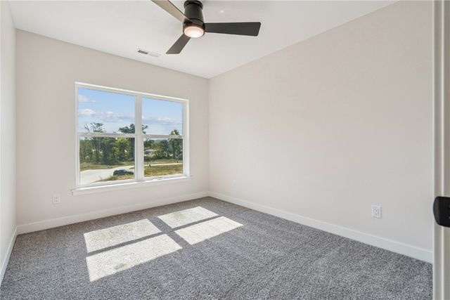 6936 Hackberry Loop, Cedar Rapids, IA 52403