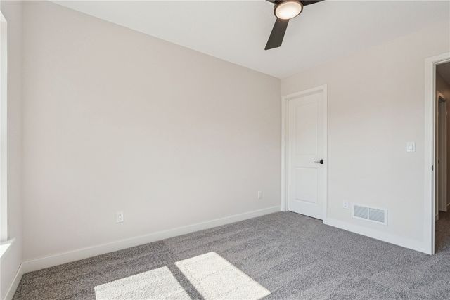 6936 Hackberry Loop, Cedar Rapids, IA 52403