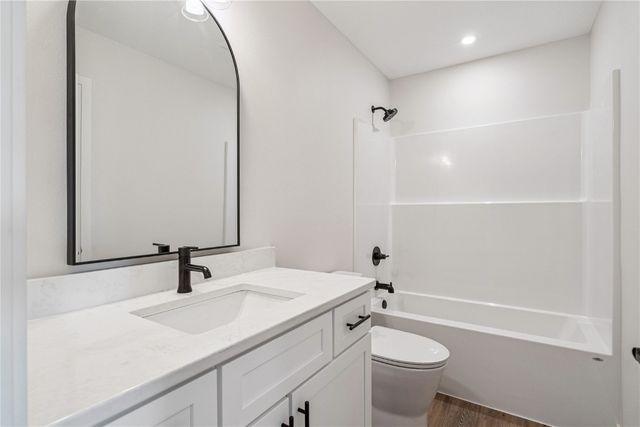 6936 Hackberry Loop, Cedar Rapids, IA 52403