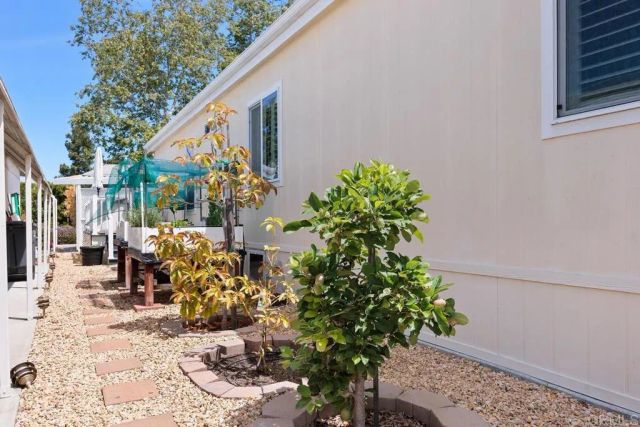 5144 Don Ricardo Drive, Carlsbad, CA 92010
