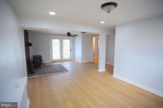 9 WICKLOW CT, Waldorf, MD 20602