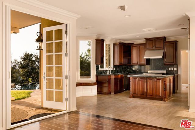 3469 Cordova Drive, Calabasas, CA 91302