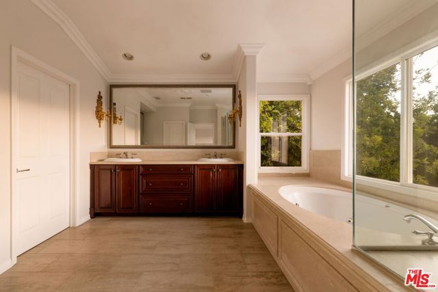 3469 Cordova Drive, Calabasas, CA 91302