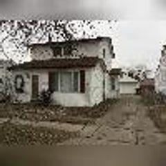 28034 Maple Street, Roseville, MI 48066