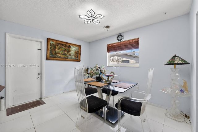 20211 NW 4th Ave, Miami Gardens, FL 33169