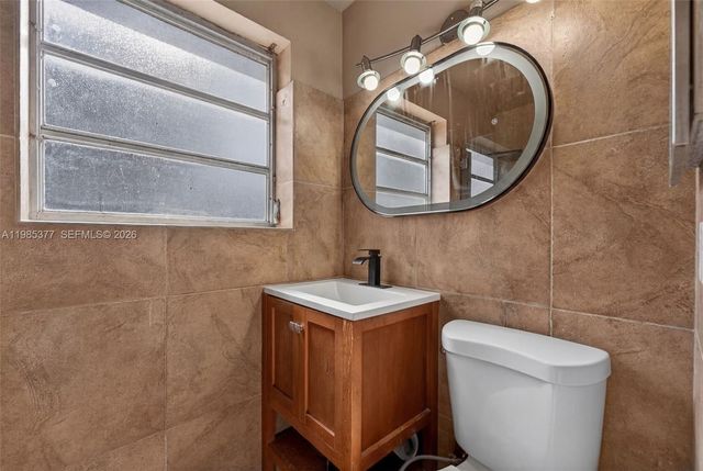 20211 NW 4th Ave, Miami Gardens, FL 33169