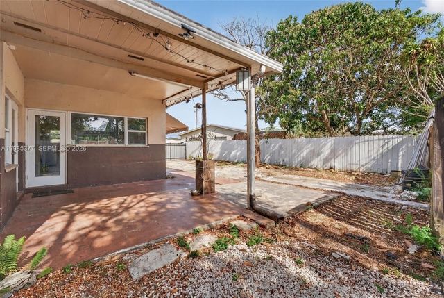 20211 NW 4th Ave, Miami Gardens, FL 33169