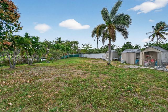 20211 NW 4th Ave, Miami Gardens, FL 33169