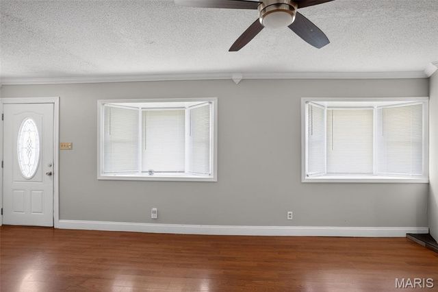 25 Jane Court, Maryland Heights, MO 63043