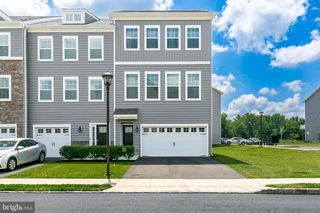 1 TURIN WAY, Mount Laurel, NJ 08054