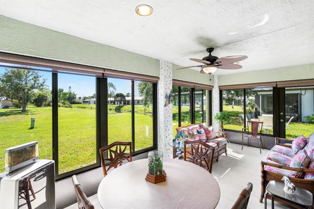 40 Silver Oak Drive, Port St Lucie, FL 34952