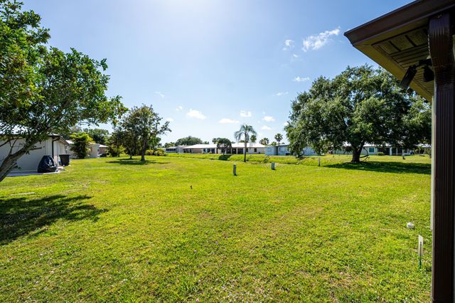 40 Silver Oak Drive, Port St Lucie, FL 34952