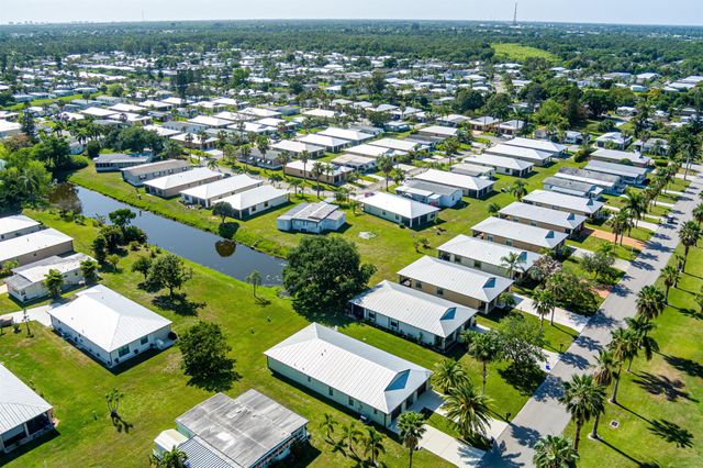 40 Silver Oak Drive, Port St Lucie, FL 34952