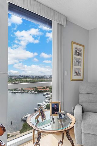 21205 Yacht Club Dr 2403, Aventura, FL 33180