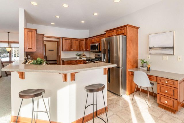 7135 Mullaney COURT, Hartford, WI 53027