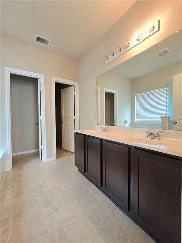 18319 Tuscana Shores Drive, Cypress, TX 77433