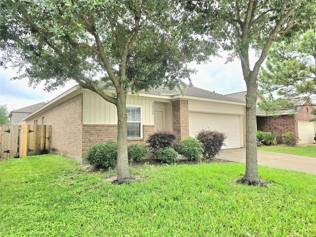 18319 Tuscana Shores Drive, Cypress, TX 77433