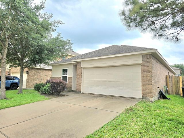 18319 Tuscana Shores Drive, Cypress, TX 77433