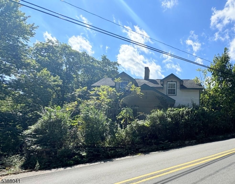 220 Changewater Rd, Washington Twp., NJ 07831