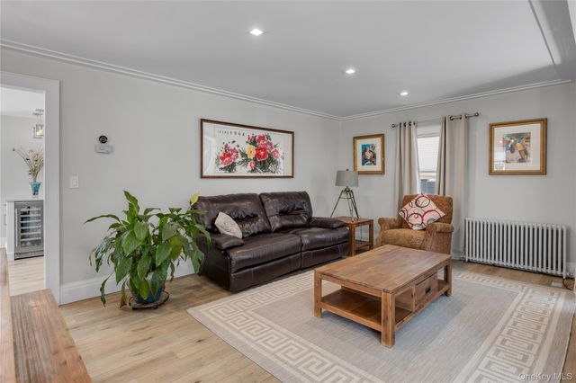 3 William Street, East Northport, NY 11731