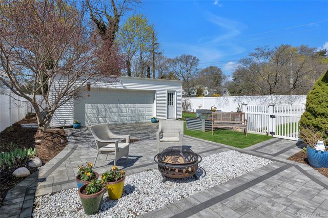 3 William Street, East Northport, NY 11731