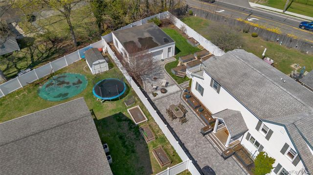 3 William Street, East Northport, NY 11731