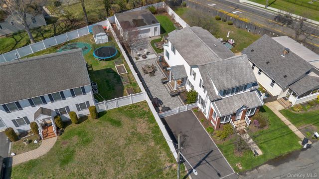 3 William Street, East Northport, NY 11731