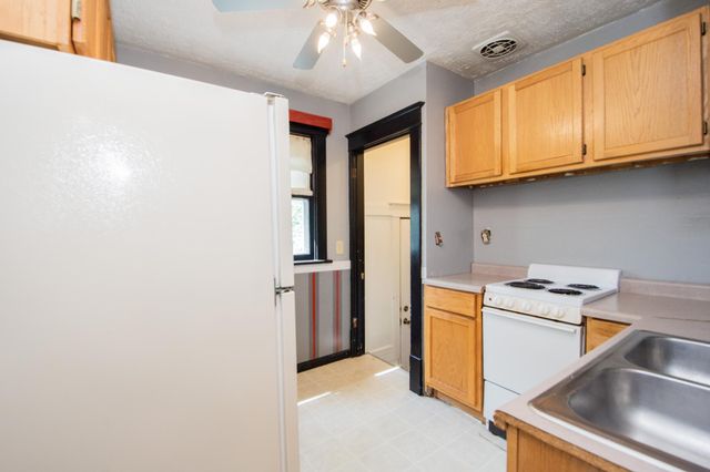 1340 4th Avenue N, Fargo, ND 58102