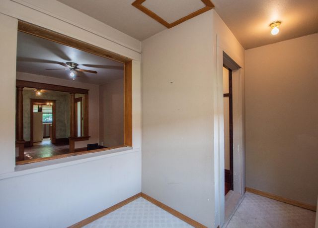 1340 4th Avenue N, Fargo, ND 58102