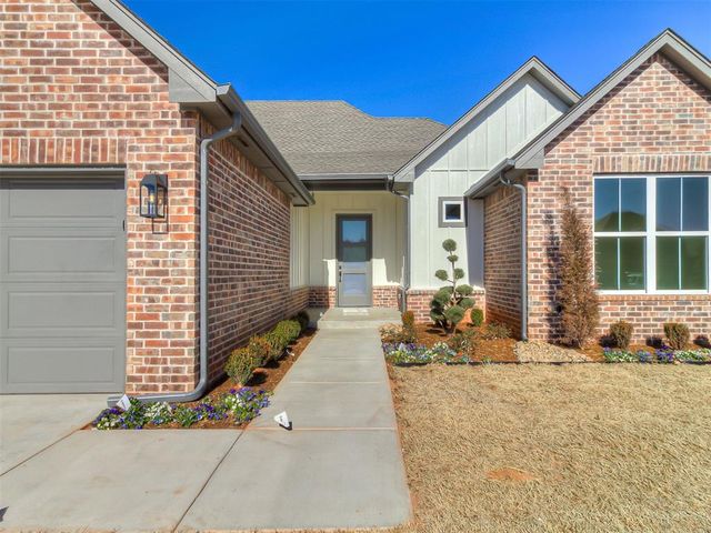 3344 Sagebrush Place, Yukon, OK 73099