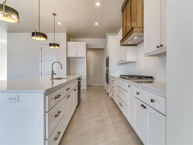 3344 Sagebrush Place, Yukon, OK 73099