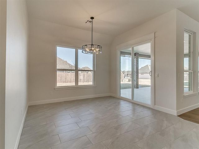 3344 Sagebrush Place, Yukon, OK 73099