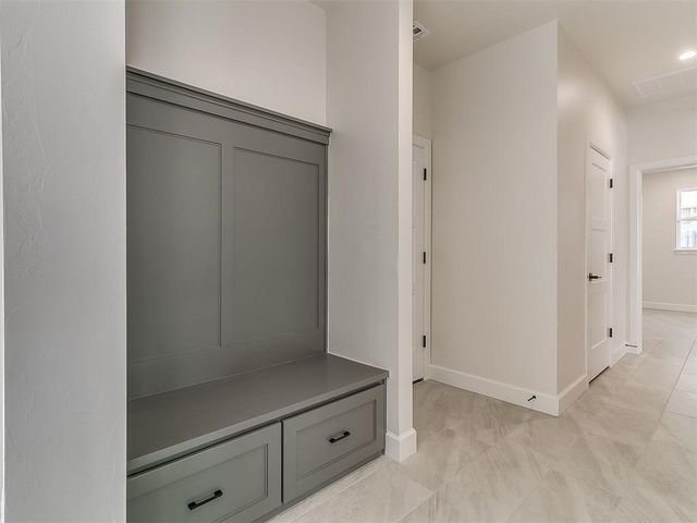 3344 Sagebrush Place, Yukon, OK 73099