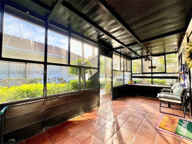 3318 NW 103rd Ave, Sunrise, FL 33351