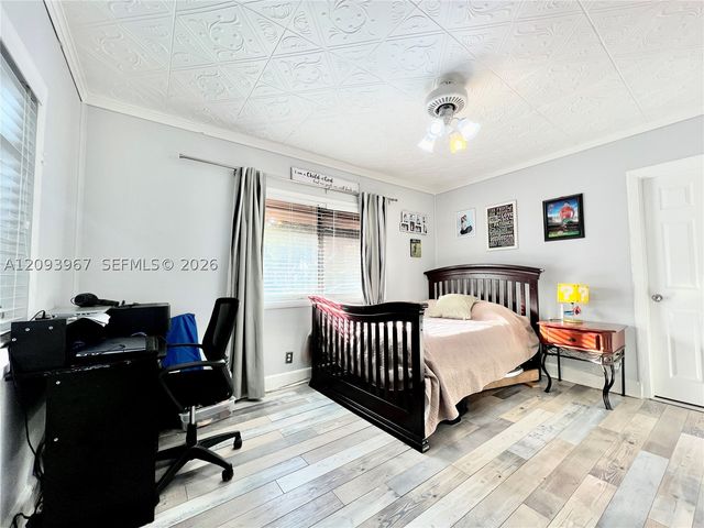 3318 NW 103rd Ave, Sunrise, FL 33351