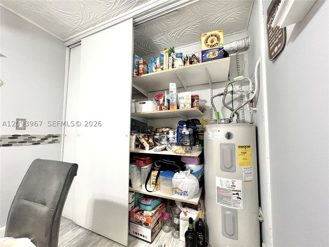 3318 NW 103rd Ave, Sunrise, FL 33351