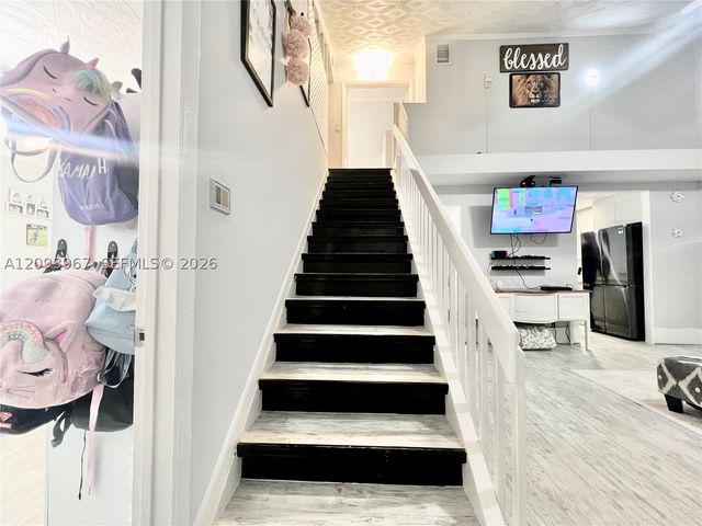 3318 NW 103rd Ave, Sunrise, FL 33351