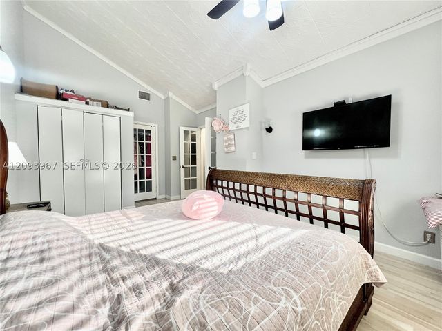 3318 NW 103rd Ave, Sunrise, FL 33351