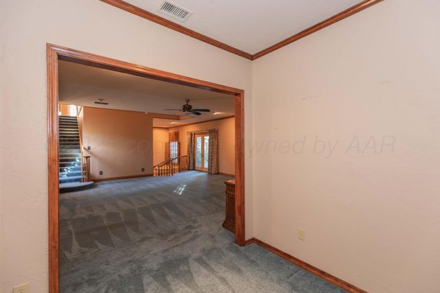 2131 N Charles Street, Pampa, TX 79065