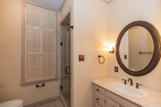 2131 N Charles Street, Pampa, TX 79065