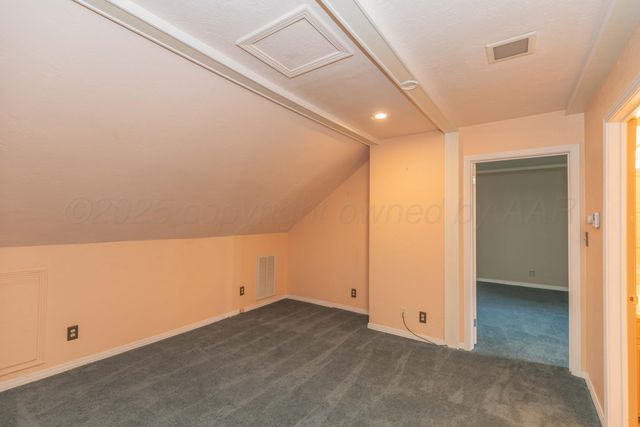 2131 N Charles Street, Pampa, TX 79065