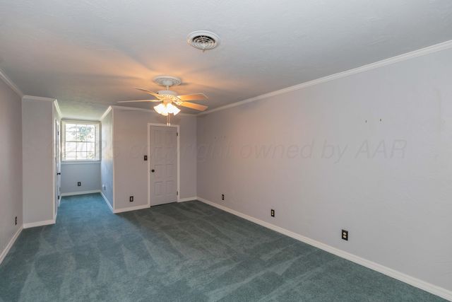 2131 N Charles Street, Pampa, TX 79065