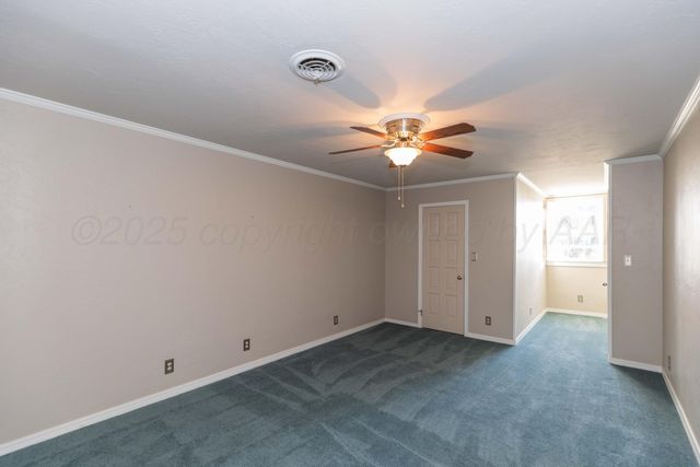 2131 N Charles Street, Pampa, TX 79065