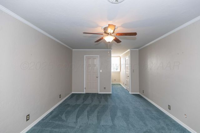 2131 N Charles Street, Pampa, TX 79065