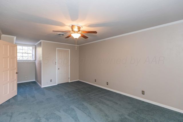 2131 N Charles Street, Pampa, TX 79065