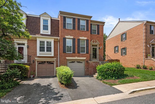 10 LOGANWOOD CT, North Bethesda, MD 20852