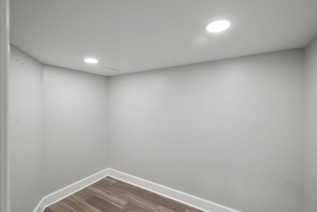 10 LOGANWOOD CT, North Bethesda, MD 20852